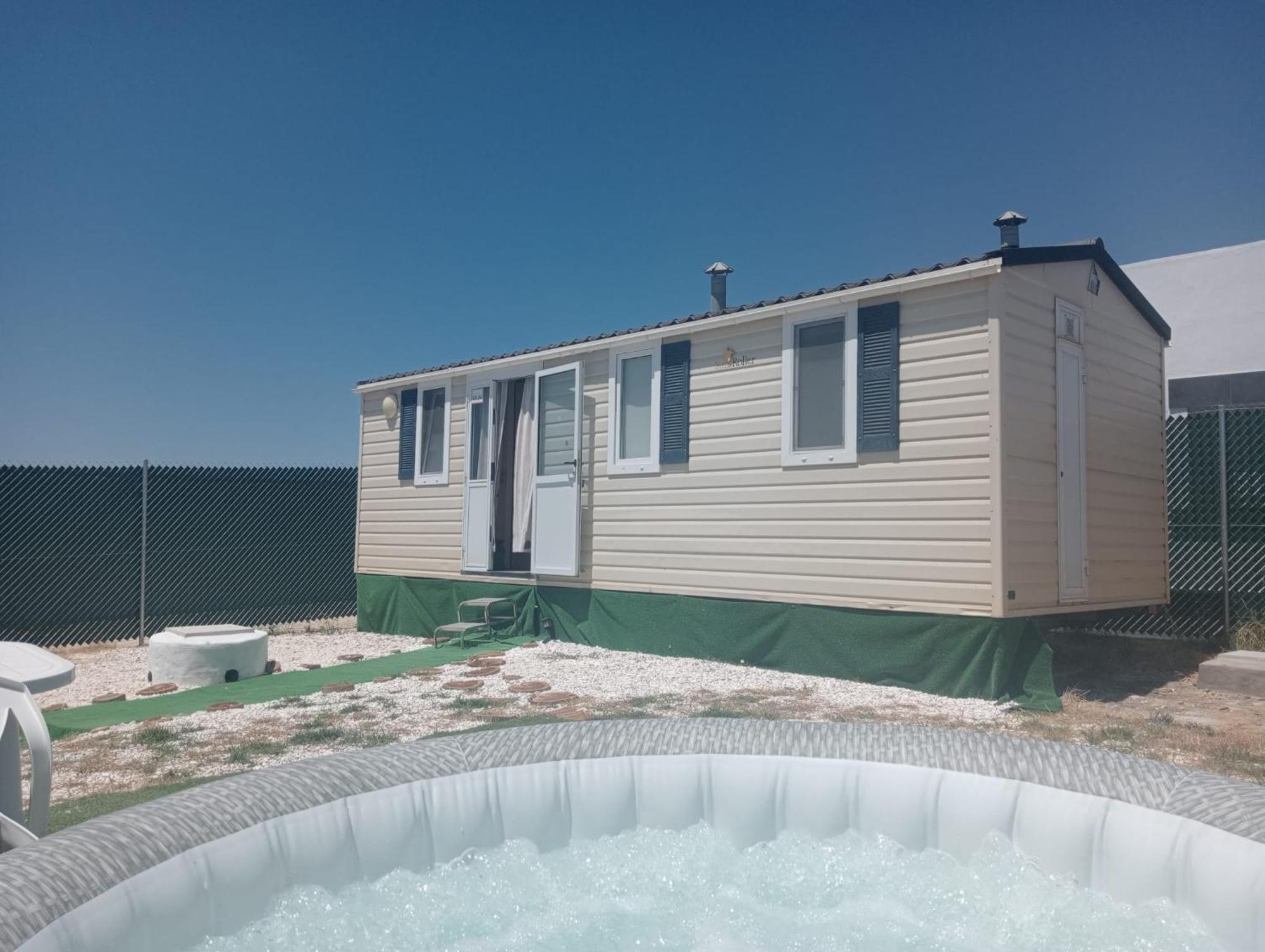 Casita Mh Acogedora Para 6 Con Jacuzzy Chiclana de la Frontera Kültér fotó